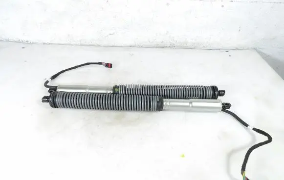 Jaguar XF X260 Shock absorber/damper mounting bracket GX63-70354-AD
