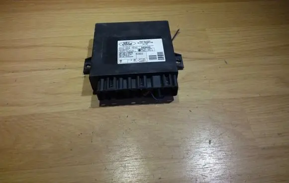 Ford Mondeo MK II Comfort/convenience module 98AG15K600DB