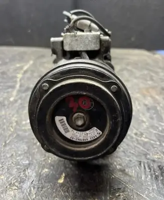 BMW 1 E81 E87 Air conditioning (A/C) compressor (pump) 6987862