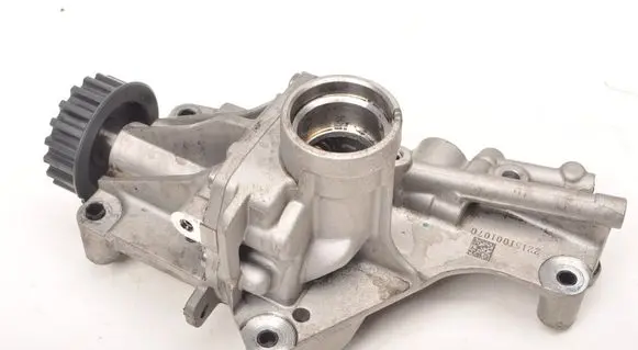 Ford Fiesta Oil pump PV4E-6600-BB