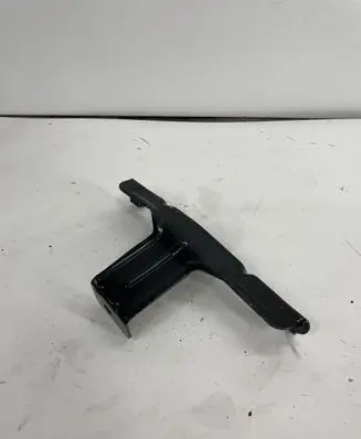 Renault Trafic III (X82) Fuel tank mounting bracket 204360483R