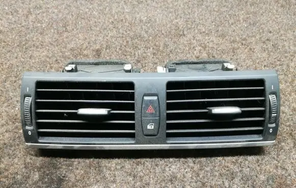 BMW X5 E70 Dashboard air vent grill cover trim 9220101 9210705