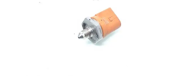 Fuel pressure sensor