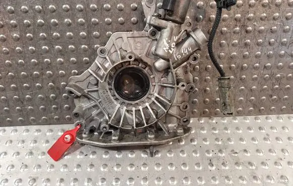Citroen Berlingo Oil pump S25053406 1614411380