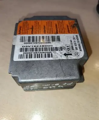 Mercedes-Benz E W210 Airbag control unit/module 0028202126