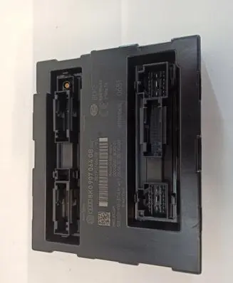 Audi A4 S4 B8 8K Comfort/convenience module 8K0907064GB