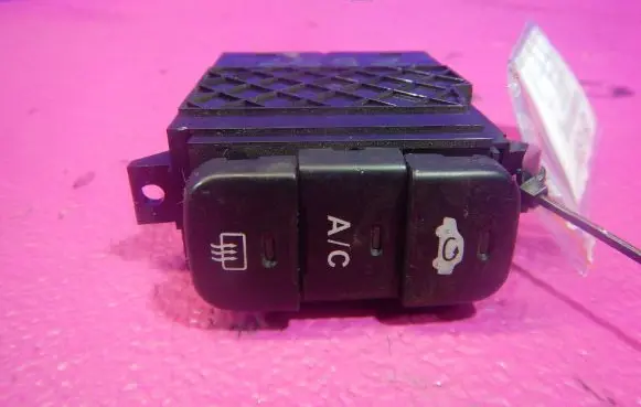 Honda Civic Headlight wiper switch 2065U-5TG1-NH-16