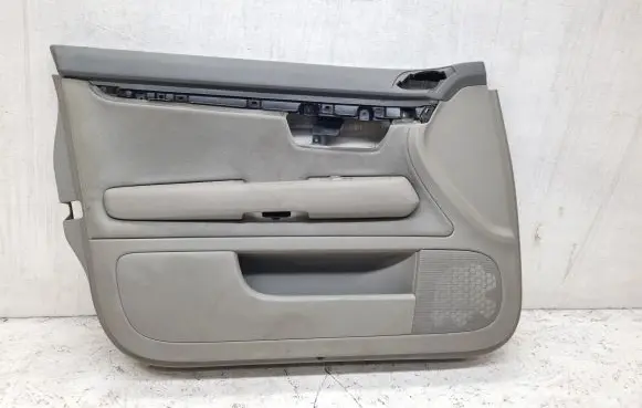 Audi A4 S4 B7 8E 8H Front door card panel trim 8E1867105B