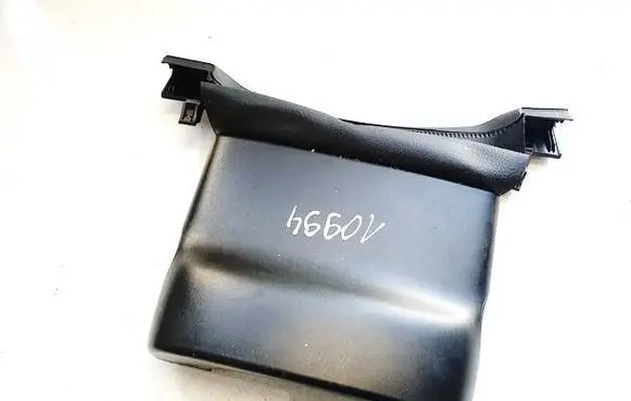 Volkswagen Jetta V Steering wheel column trim 1K0858560