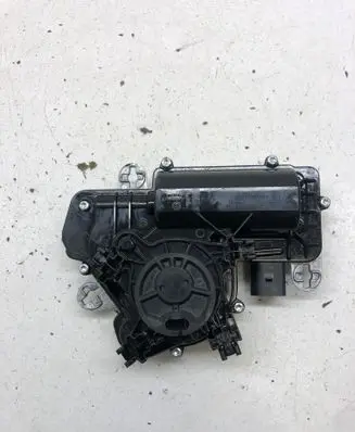Skoda Superb B8 (3V) Tailgate/trunk/boot lift motor 5TA827887C