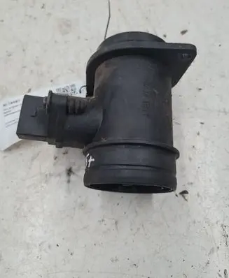 Volkswagen PASSAT B5 Mass air flow meter 0281002463