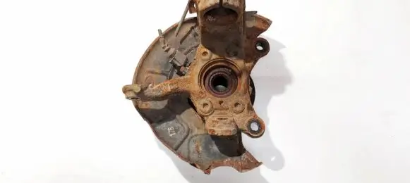Volkswagen Touran I Front wheel hub