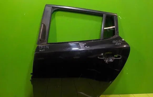 Nissan Leaf I (ZE0) Rear door SP214