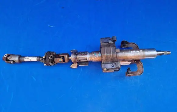Alfa Romeo Brera Steering wheel axle 01560642380 1560642380