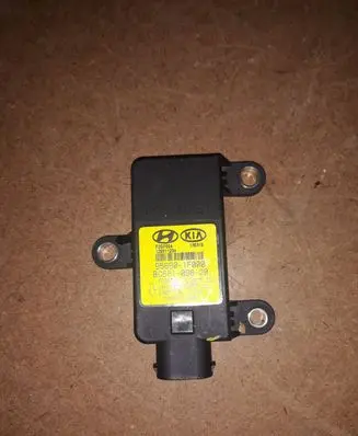 KIA Sportage ESP acceleration yaw rate sensor 956901F000