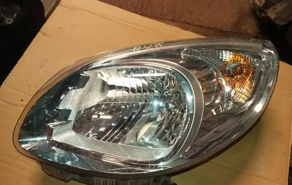 Renault Kangoo II Headlight/headlamp 260607383r