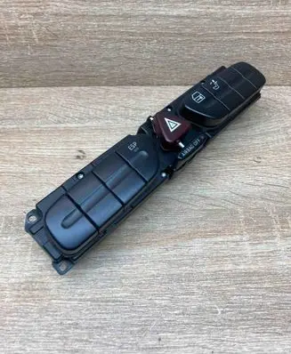 Mercedes-Benz C W203 Hazard light switch 2038214658 WITHPLUG