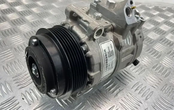 Mercedes-Benz C W204 Air conditioning (A/C) compressor (pump) 22041500025 A0032304811 R134A