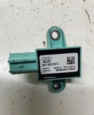 Audi A5 Sportback 8TA Airbag deployment crash/impact sensor 8K0955557C 5WK4380902