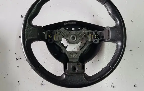 Nissan Qashqai Steering wheel