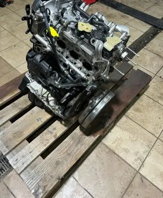 Audi Q5 SQ5 Engine 06N100033L DPU 26025