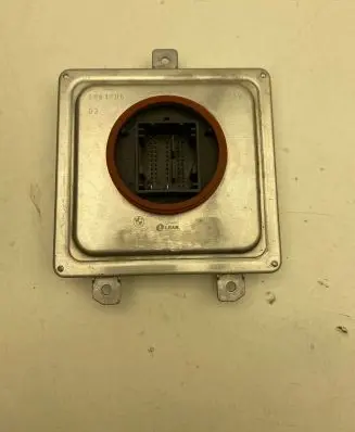 BMW 1 F40 Xenon control unit/module 793335903 E061706