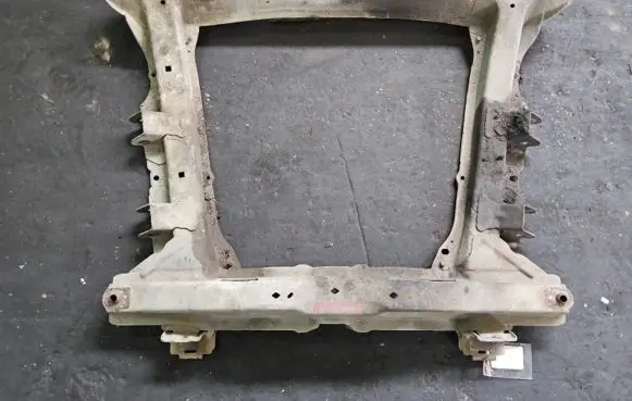 Renault Clio II Front axle beam IMPRK1374517