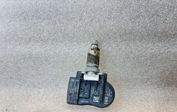BMW 4 F32 F33 Tire pressure sensor A2C37966401 6855539 10833220