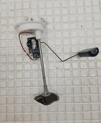 Subaru XV I Fuel level sensor 2642