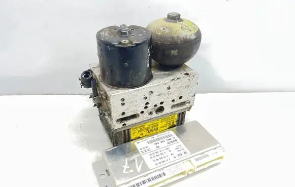 Mercedes-Benz CLS C219 ABS Pump 0265250088 A0054317212