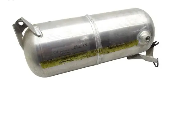 Audi Q7 4L Air suspension tank/reservoir 7L8616202A