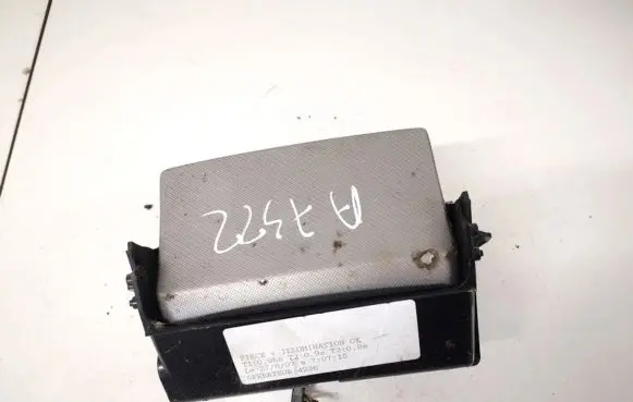 Toyota Avensis T250 Car ashtray bourbon8528