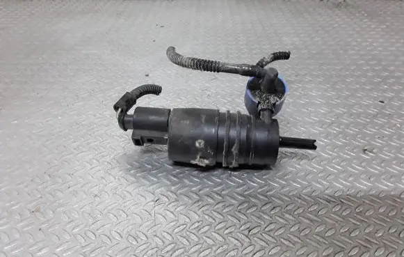 Audi A3 S3 8L Windscreen/windshield washer pump