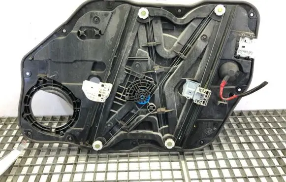 KIA Stinger Front door window regulator with motor 81310-J5000