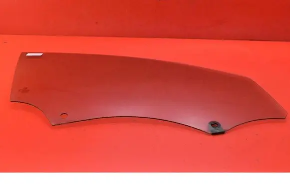 Peugeot 308 Front door window glass four-door 