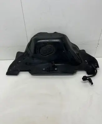 Audi A4 S4 B9 8W Heat shield in engine bay 8W0819523F 25418 KA1224890001