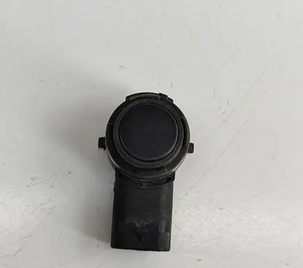 Volkswagen PASSAT B8 Parking PDC sensor 5Q0919275B