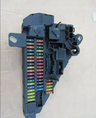 BMW 5 E39 Fuse box set 6906618