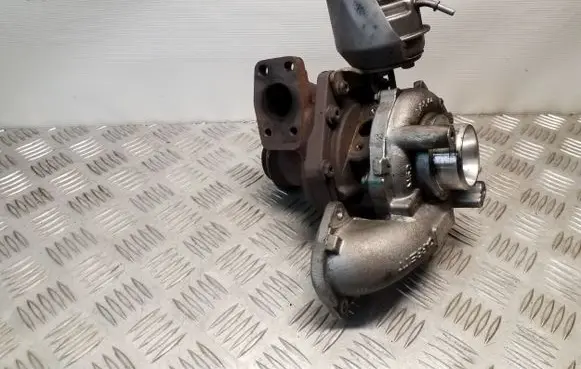 Volvo V40 Turbo 78506201 968612068006PSA 906291Z
