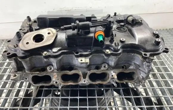 Lexus IS III XE30 Engine head 