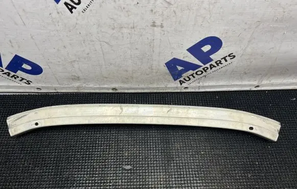 Audi Q7 4L Front bumper cross member 4L0807113