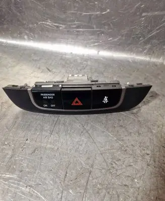 Hyundai ix35 Hazard light switch 937902S000 LMHZ00