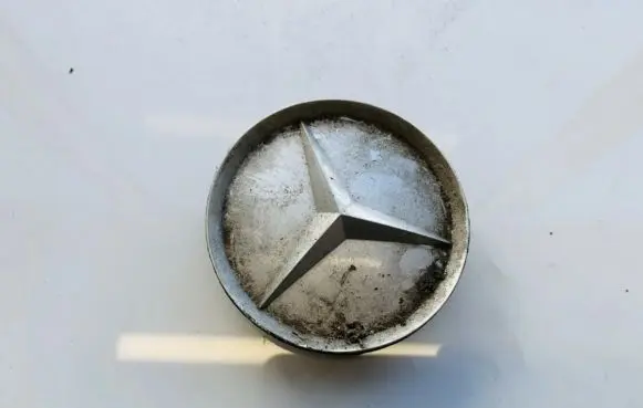 Mercedes-Benz ML W163 Original wheel cap A1634000025