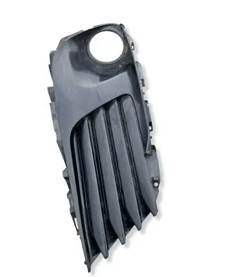 Toyota Auris E180 Front fog light trim/grill 8148202570 8148202590 5204002210