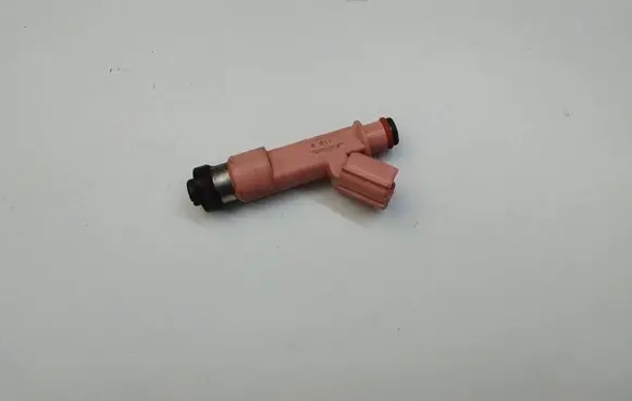 Toyota Yaris Fuel injector 2325021091