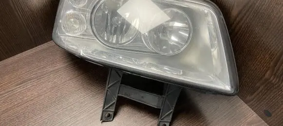 Volkswagen Transporter - Caravelle T5 Headlight/headlamp 0301195202 7H1941018N