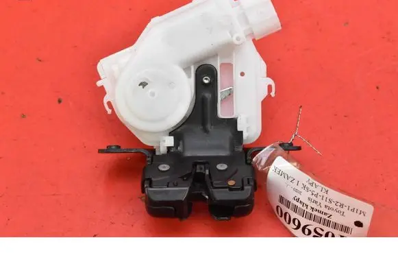 Toyota Yaris Tailgate/trunk/boot lock/catch/latch 
