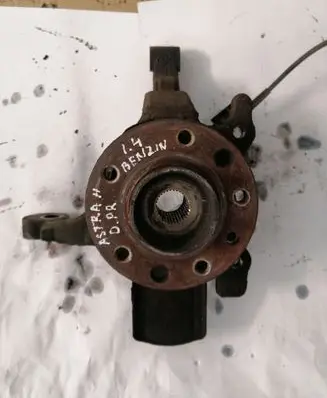 Opel Astra H Front wheel hub