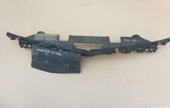 Engine bonnet/hood lock trim molding