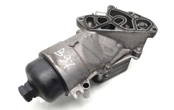 Oil filter mounting bracket